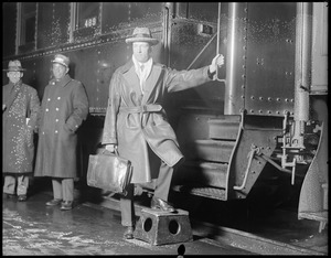 Commander Byrd leaves North Station to visit his pal Floyd Bennett who has double pneumonia in a hospital in Quebec.