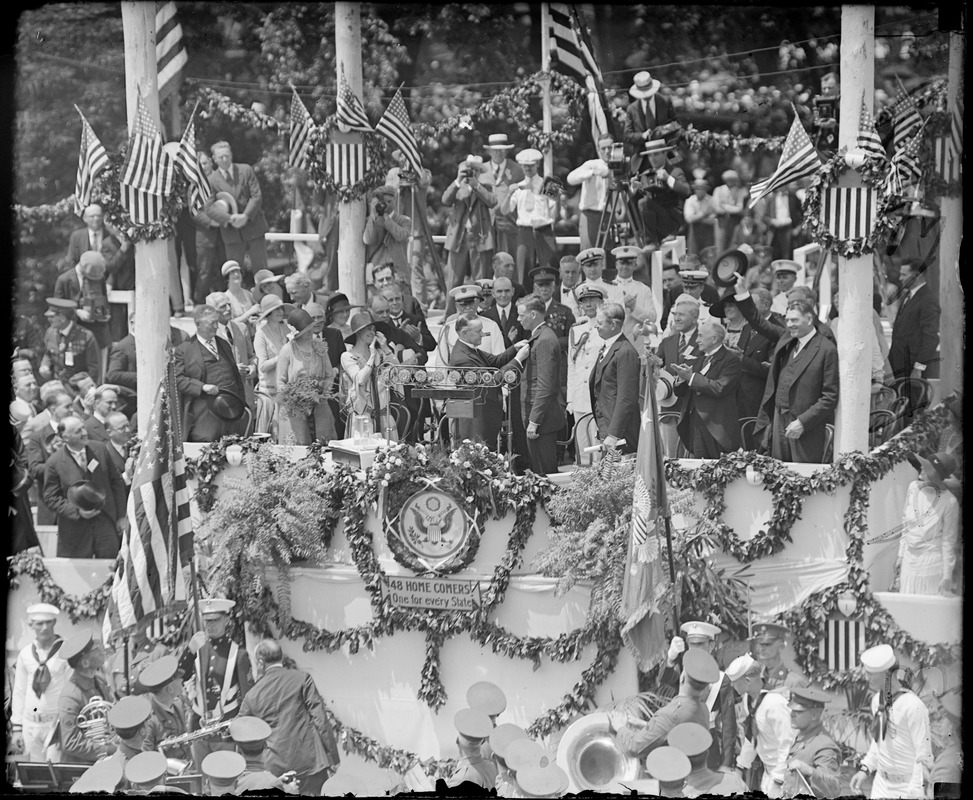 Lindbergh is decorated by President Coolidge, Washington, D.C.