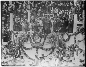 Pres. Coolidge and Lindy in Washington