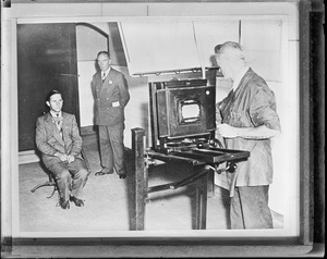 Bruno Hauptmann being photographed by New York police, Lindbergh kidnapping