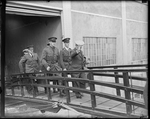 Charles Ponzi walking up gangplank of SS Vulcania after deportation order