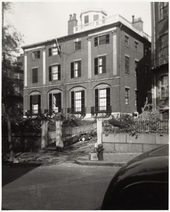 No. 85 Mount Vernon Street. Designed by Charles Bulfinch 1800-1802