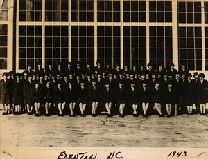 Women soldiers (Capt. Pearson), Edenton, NC