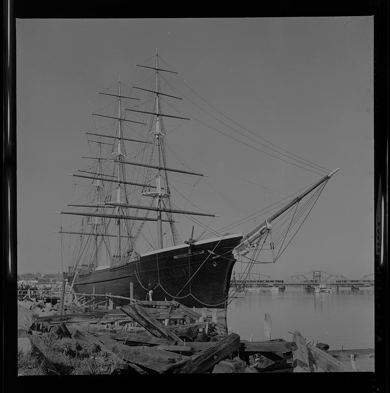 Clipper ship replica Flying Cloud