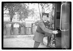 Patrolman Hartigan Sta. 14 Bri