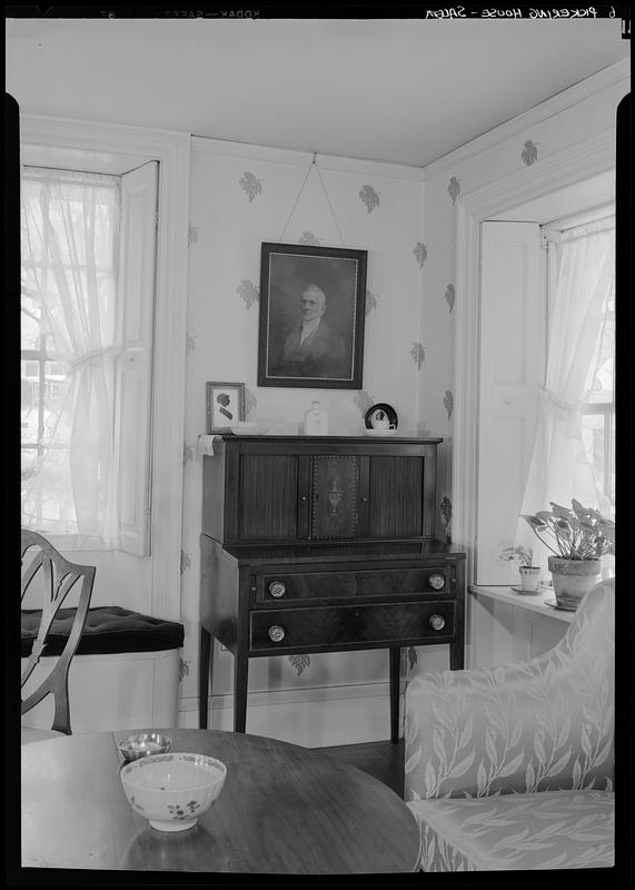 Pickering House, Salem, interior