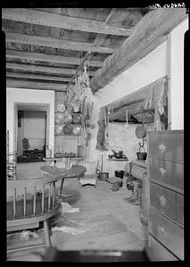 Saugus Iron Works, interior