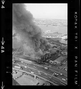 Old Boston Market burns, downtown Boston