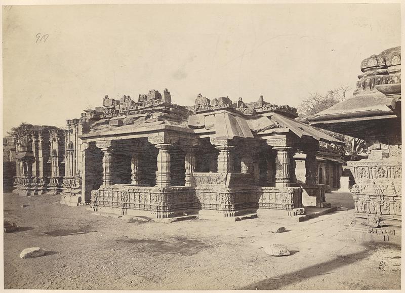 Sarasvati along side of Trikuteshvara, Gadag