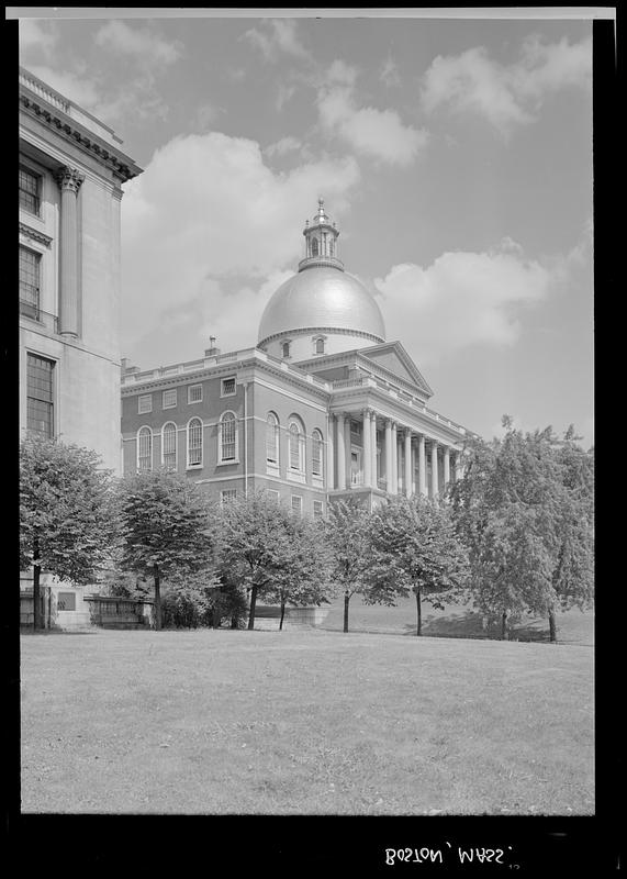 Capitol in summer, Boston