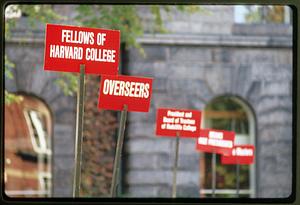Cambridge, MA - Harvard U. 1992 - Signs for various VIP's to meet for event