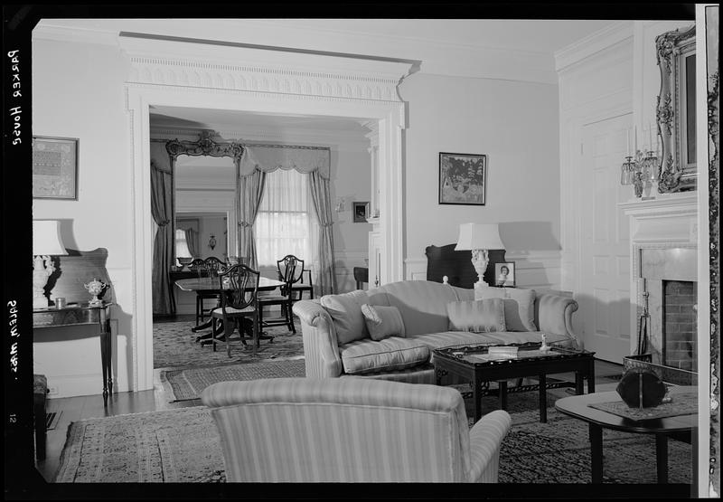 George B. Parker House, Salem, interior