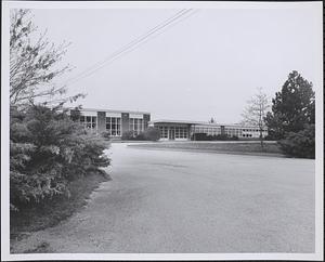 East Elementary School, Wilshire Drive