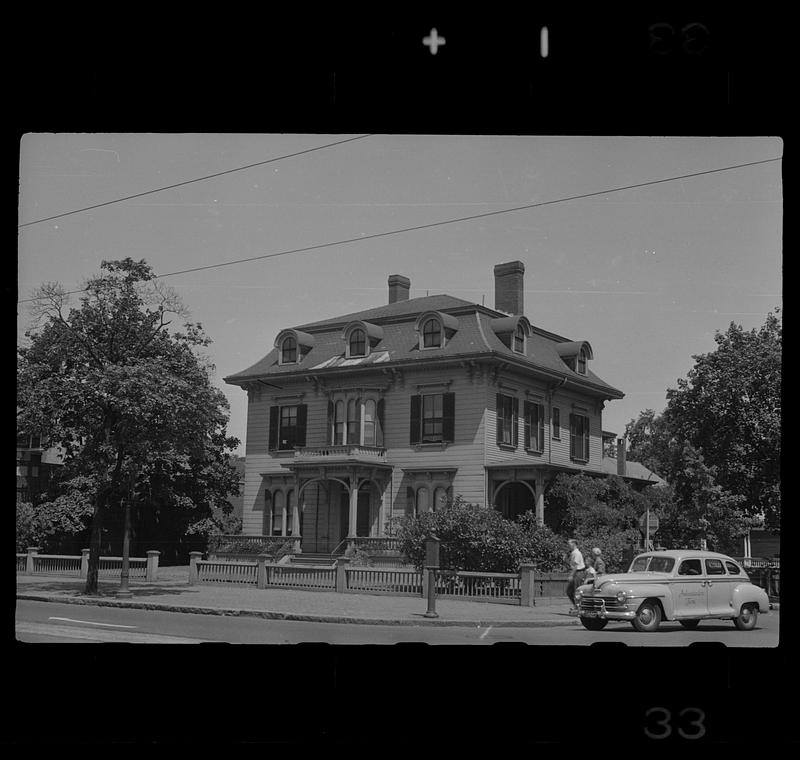 1665 Massachusetts Avenue, Cambridge, Massachusetts