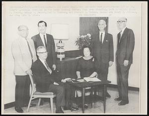 Houston's six heart transplant patients were photographed 8/8 at St. Luke's Episcopal Hospital in the Texas Medical Center. They are: standing, left to right: Louis J. Fierro, George H. DeBord, Fred C. Everman, and Everett C. Thomas. Seated are Henry W. Jurgens, and Mrs. Beth W. Brunk.