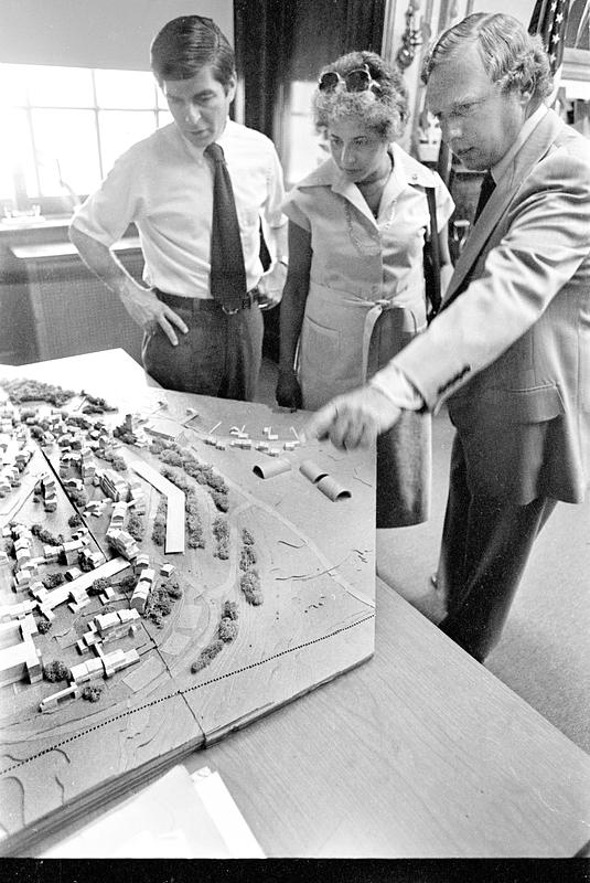 Governor Dukakis, Secretary Harris, Mayor Pressman