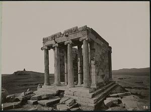 Temple be la Victoire Aptére prise de Propylées [sic]