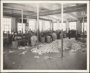 Rag Room, Pioneer Mill, 1939