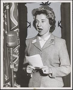 Betty Lou Raskin