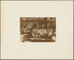 Plymouth Tercentenary celebration, parade, President Day, August 1, 1921, float with the Nemasket Choir