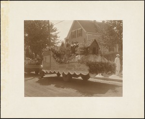 Plymouth Tercentenary celebration, parade, President Day, August 1, 1921, float by Sandwich, MA, representing First Church