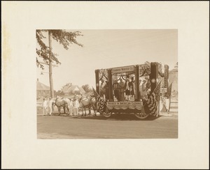 Plymouth  Tercentenary celebration, parade, President Day, August 1, 1921, commercial float by Standish Worsted Company, Plymouth (posed)