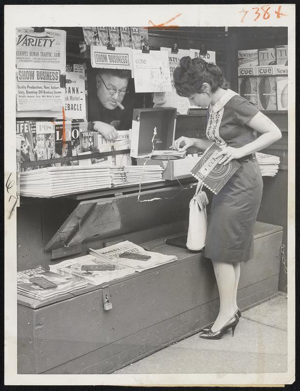 Playing in by Ear, TV actrice Ellen Madison "tunes in" the newest idea