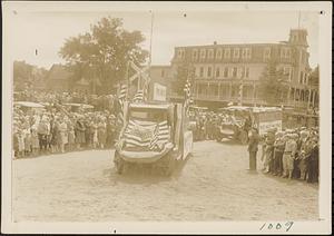 Parade in Railroad Square