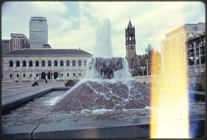 Copley Sq. group - Fountain