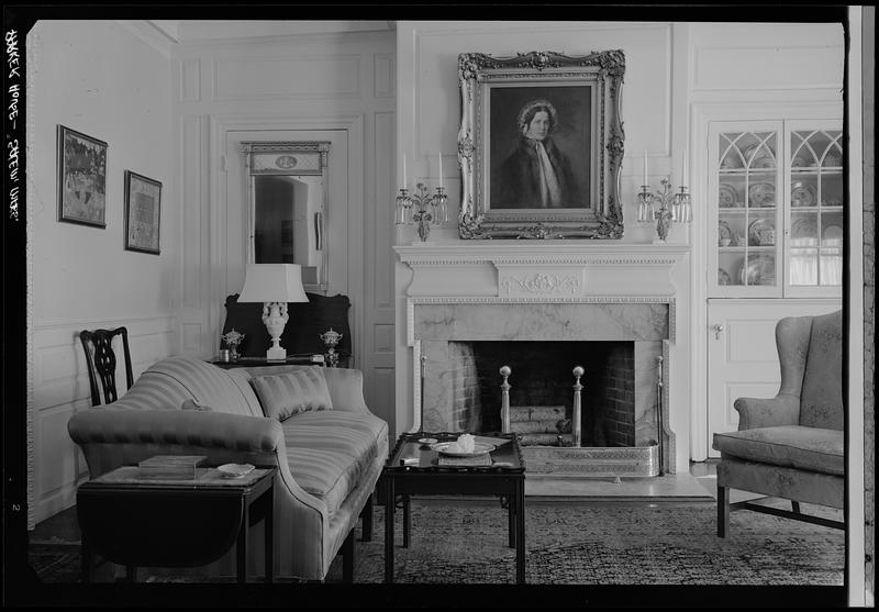 George B. Parker House, Salem, interior