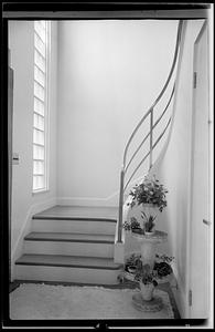 Marblehead Neck, Johnson House, staircase