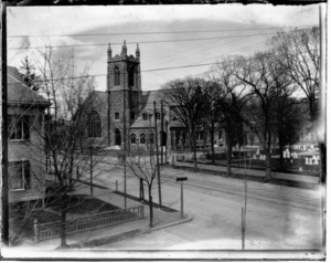 First Baptist Church, Mount Auburn and Common Streets