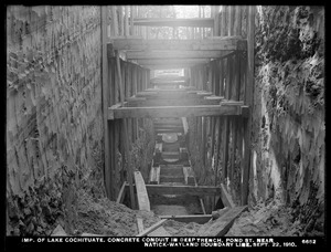 Sudbury Department, improvement of Lake Cochituate, concrete conduit in deep trench, Pond Street, near Natick-Wayland boundary line, Wayland, Mass., Sep. 22, 1910