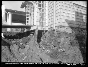 Distribution Department, break, condition resulting from break in 48-inch main, corner of Clinton and Dean Roads (foundation of J. N. Manning's house), Brookline, Mass., Dec. 4, 1913