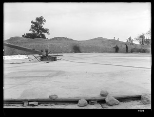 Distribution Department, Southern Extra High Service Bellevue Reservoir, foundation, Bellevue Hill, West Roxbury, Mass., Oct. 6, 1914
