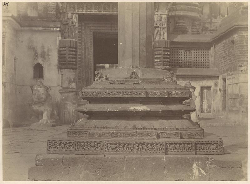 Base of the Aruna-stambha, Jagannath Temple, Puri, India