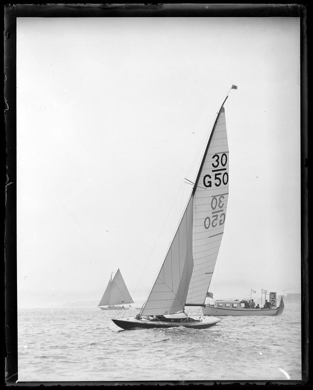 30 square meter yacht