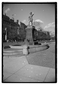 Leif Erikson statue