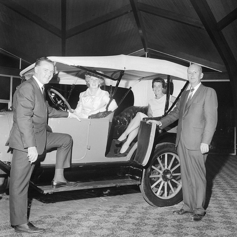 O'Hara Chevrolet, 1001 King's Highway, New Bedford Digital