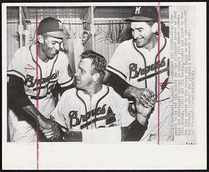 Cincinnati, O. – Braves’ big Chiefs – This trip proved to be the big chiefs for the Milwaukee Braves as they beat the Cincinnati Redlegs in today’s 1953 season opener. Bill Burton, (left) and Sid Gordon, (right) who drove in the two runs scored by the Braves are happy as they congratulate Max Surkont, (center) who pitched a three-hit game.