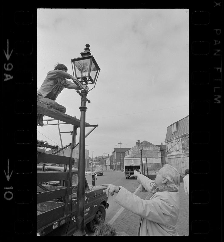 installing-street-lamps-digital-commonwealth