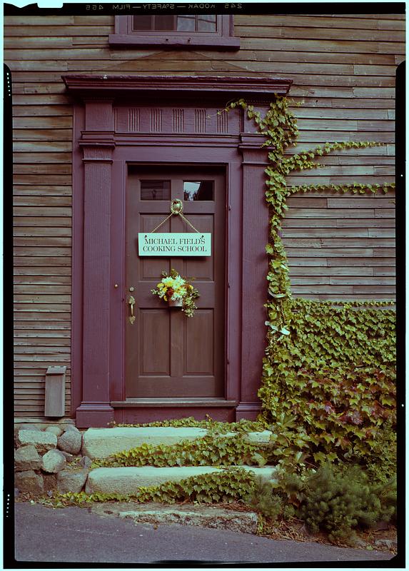 Marblehead, Doorway - 5 Tucker Street