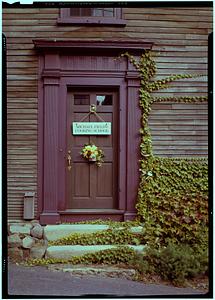 Marblehead, Doorway - 5 Tucker Street