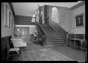 Marblehead, Lee Mansion, hallway