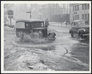Essex + Mountfort St - Bline