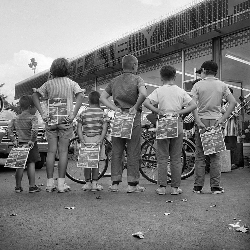 Ashley Ford grand opening, Mount Pleasant Street, New Bedford Digital