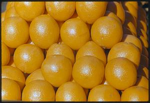 Pile of oranges