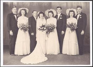 Wedding of Fred and Helen (Lacz) Farrick with their wedding party