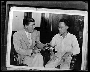 Giuseppe Zangara, 2/19-1933 - at left State Attorney John Rolland. This is the man that shot at Pres. F. D. Roosevelt and killed Mayor Cermak of Chicago. He was electrocuted