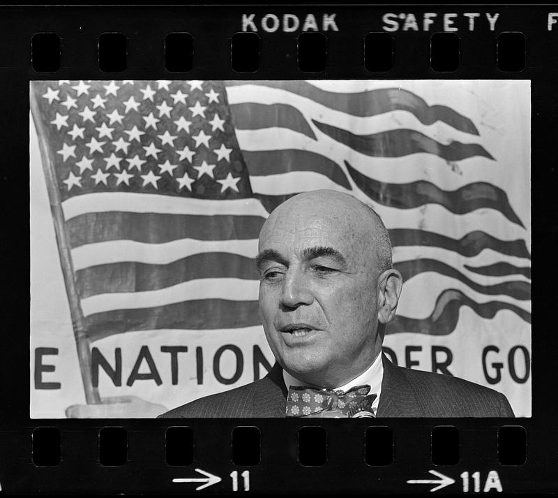 Manchester Union-Leader publisher William Loeb makes speech, Beverly
